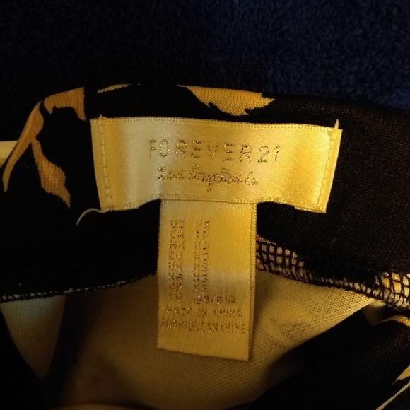 Floral skater skirt - Picture 2 of 3